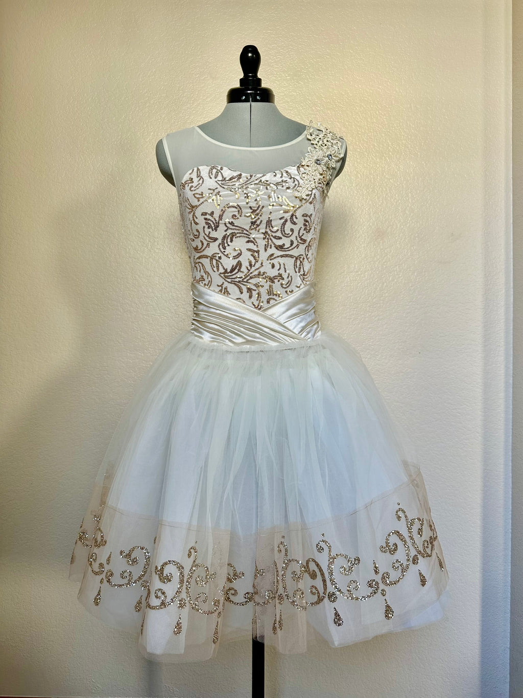 Ivory Dream (8 available)