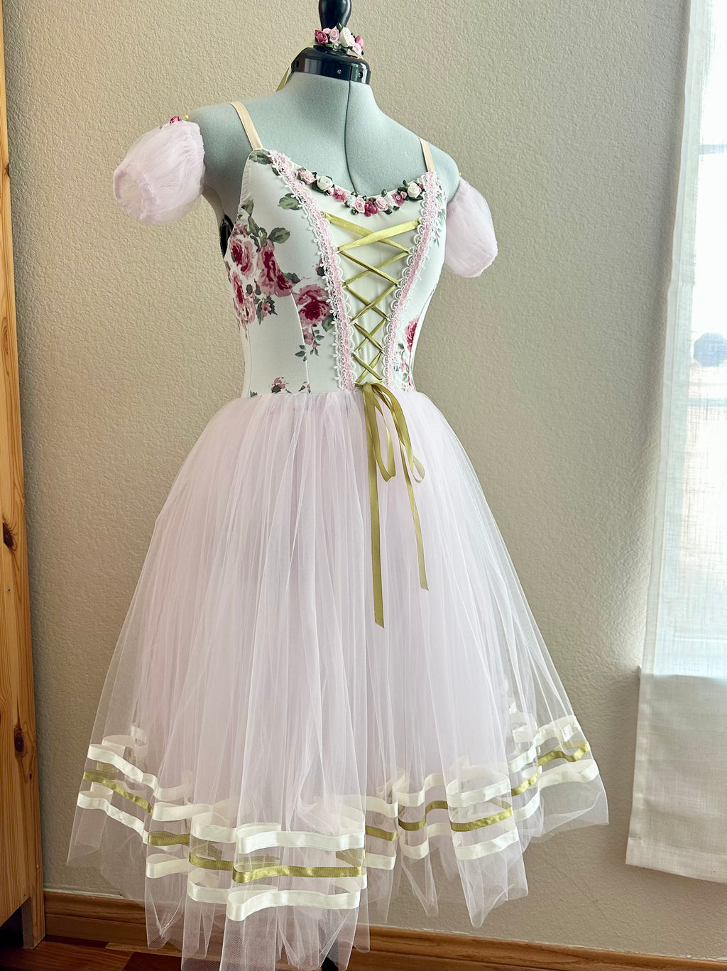 Romantic peasant style tutu - handmade stretch tutu - Light pink/white with roses